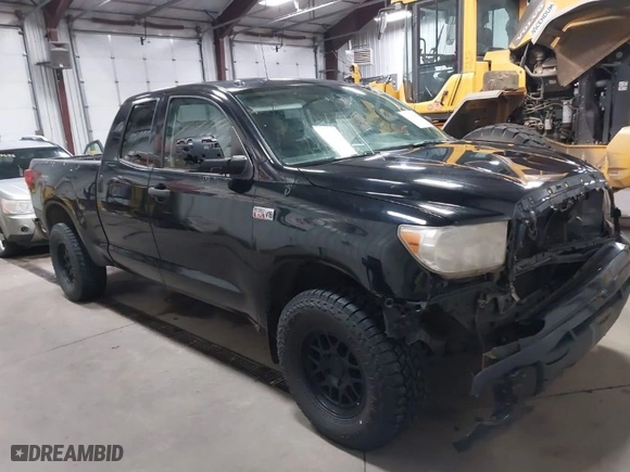 2013 Toyota Tundra 4WD Truck with VIN 5TFUW5F17DX305344, listed as a IAAI auction lot 41310441 with 291,061 mi miles. Bid and sale history available at carsss.com. Image 1.