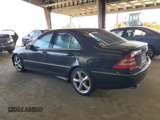 2006 Mercedes-Benz C 230 Sport z VIN WDBRF52H76A839649, wystawiony jako Copart lot #60904365 z przebiegiem 130 111 mil mil oraz Szkoda całkowita • Salvage title. Historia ofert i sprzedaży dostępna na DreamBid. Obrazek 2.