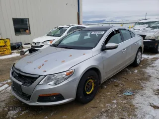 2010 Volkswagen CC Lux with VIN WVWHN7AN8AE539154, listed as a Copart auction lot 49163404 with 128,880 mi miles and Salvage Title. Bid and sale history available at DreamBid. Image 1.