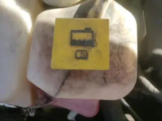 2017 Jeep Compass Sport z VIN 1C4NJCBA7HD185310, wystawiony jako Copart lot #87413445 z przebiegiem 73 721 mil mil oraz Szkoda całkowita • Salvage title. Historia ofert i sprzedaży dostępna na DreamBid. Obrazek 14.