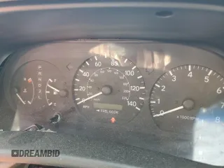 2001 Toyota Camry CE z VIN JT2BG22K410568101, wystawiony jako Copart lot #57184125 z przebiegiem Nie podano mil oraz Szkoda całkowita • Salvage title. Historia ofert i sprzedaży dostępna na DreamBid. Obrazek 9.