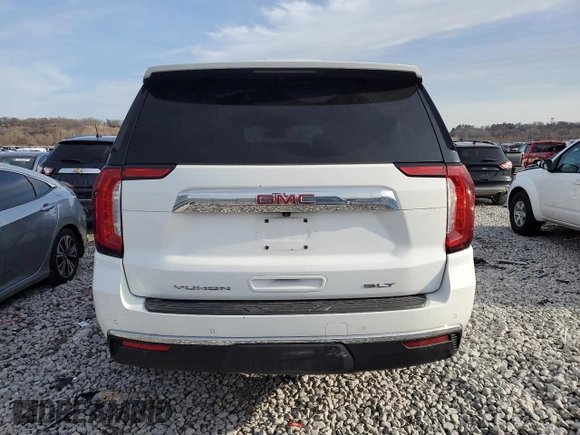 2023 GMC Yukon SLT with VIN 1GKS2BKD7PR157629, listed as a Copart auction lot 43967425 with 66,850 mi miles and Clean Title. Bid and sale history available at carsss.com. Image 6.