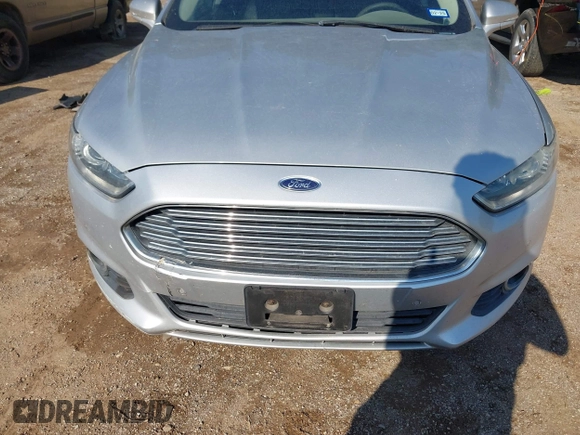 2014 Ford Fusion SE with VIN 3FA6P0HD9ER231067, listed as a IAAI auction lot 41946109 with 265,233 mi miles. Bid and sale history available at carsss.com. Image 6.