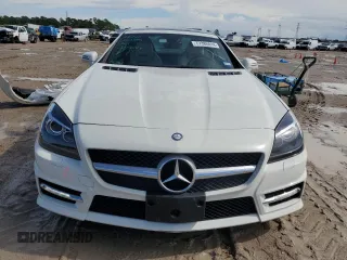 2012 Mercedes-Benz SLK-Class SLK 350 with VIN WDDPK5HAXCF041763, listed as a Copart auction lot 77385814 with 34,950 mi miles and Salvage Title. Bid and sale history available at carsss.com. Image 5.