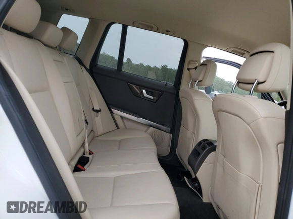 2013 Mercedes-Benz GLK 350 with VIN WDCGG8JB6DG099696, listed as a Copart auction lot 70665204 with 47,497 mi miles and Clean Title. Bid and sale history available at DreamBid. Image 11.