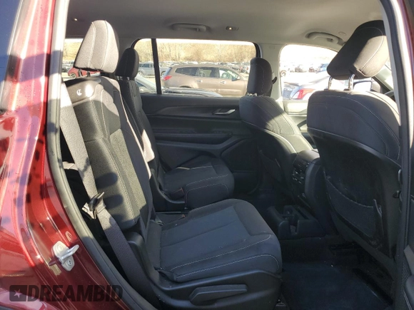 2023 Jeep Grand Cherokee Laredo z VIN 1C4RJKAG7P8832393, wystawiony jako Copart lot #50940045 z przebiegiem 31 405 mil mil oraz Szkoda całkowita • Salvage title. Historia ofert i sprzedaży dostępna na DreamBid. Obrazek 11.