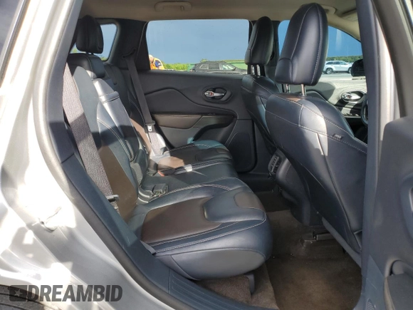 2016 Jeep Cherokee Limited z VIN 1C4PJLDB2GW164852, wystawiony jako Copart lot #55639245 z przebiegiem 161 841 mil mil oraz Szkoda całkowita • Salvage title. Historia ofert i sprzedaży dostępna na DreamBid. Obrazek 11.