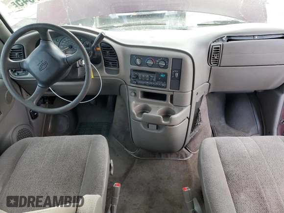 2004 Chevrolet Astro with VIN 1GNDM19X04B114559, listed as a Copart auction lot 42587645 with 212,760 mi miles and Salvage Title. Bid and sale history available at carsss.com. Image 8.