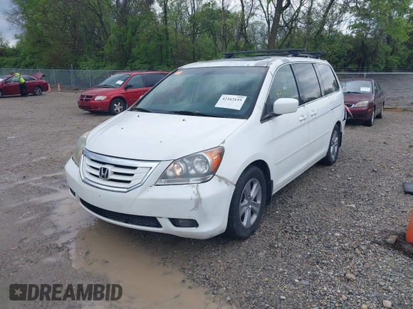 2008 Honda Odyssey Touring with VIN 5FNRL38998B108388, listed as a IAAI auction lot 42163155 with 174,397 mi miles and . Bid and sale history available at DreamBid. Image 2.