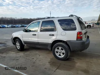 2005 Ford Escape XLT with VIN 1FMYU03135KA93616, listed as a Copart auction lot 50364865 with 210,884 mi miles and Salvage Title. Bid and sale history available at DreamBid. Image 2.