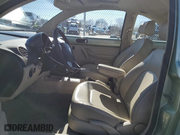 2007 Volkswagen Beetle with VIN 3VWRW31C17M505209, listed as a Copart auction lot 50126635 with 130,441 mi miles and Salvage title. Bid and sale history available at DreamBid. Image 7.
