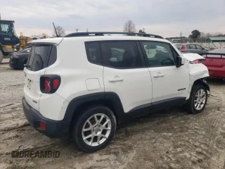 2020 Jeep Renegade Latitude with VIN ZACNJBBB9LPL41423, listed as a Copart auction lot 45512325 with 0 mi miles and Salvage Title. Bid and sale history available at carsss.com. Image 3.