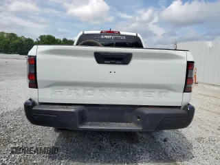 2024 Nissan Frontier S z VIN 1N6ED1CL2RN641864, wystawiony jako Copart lot #87579715 z przebiegiem 14 735 mil mil oraz Szkoda całkowita • Salvage title. Historia ofert i sprzedaży dostępna na DreamBid. Obrazek 6.