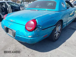 2004 Ford Thunderbird Deluxe with VIN 1FAHP60A14Y106321, listed as a IAAI auction lot 42086505 with 1 mi miles. Bid and sale history available at carsss.com. Image 6.