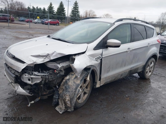 2014 Ford Escape SE with VIN 1FMCU0GX1EUD07872, listed as a IAAI auction lot 41189503 with 120,025 mi miles. Bid and sale history available at carsss.com. Image 17.