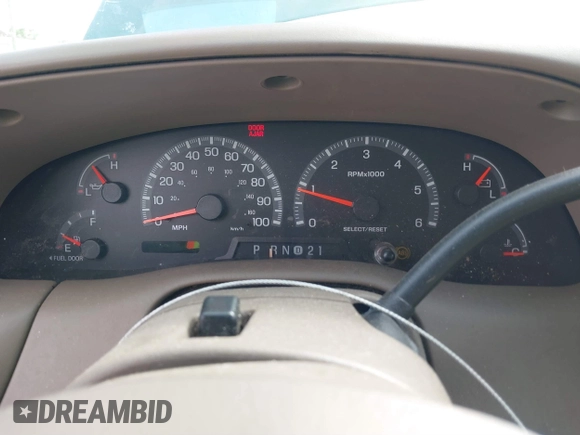 2000 Ford F-150 XL with VIN 1FTRX17L9YNA15474, listed as a IAAI auction lot 41700176 with 1 mi miles. Bid and sale history available at carsss.com. Image 7.