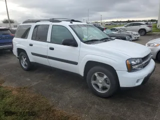 2005 Chevrolet TrailBlazer LS with VIN 1GNES16S356106386, listed as a Copart auction lot 74508104 with 36,571 mi miles and Salvage Title. Bid and sale history available at carsss.com. Image 4.