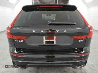 2025 Volvo XC60 Plus with VIN YV4M12RC0S1088355, listed as a Copart auction lot 49228045 with 5,694 mi miles and Clean Title. Bid and sale history available at carsss.com. Image 6.