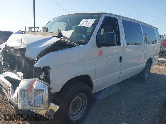 2014 Ford Econoline Wagon XL with VIN 1FBSS3BLXEDA86613, listed as a IAAI auction lot 41996263 with 238,848 mi miles. Bid and sale history available at carsss.com. Image 2.
