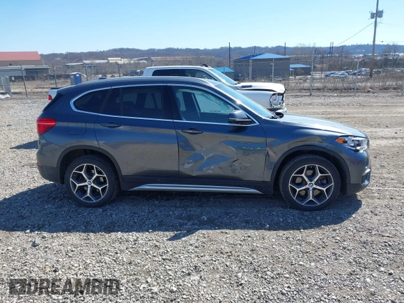 2017 BMW X1 sDrive28i with VIN WBXHU7C37H5H32815, listed as a IAAI auction lot 41837113 with 67,097 mi miles. Bid and sale history available at carsss.com. Image 13.