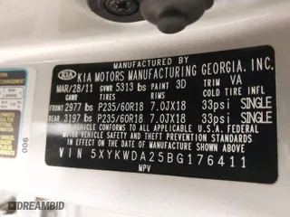 2011 Kia Sorento SX with VIN 5XYKWDA25BG176411, listed as a IAAI auction lot 41986569 with 48,954 mi miles. Bid and sale history available at carsss.com. Image 9.