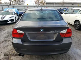 2008 BMW 3 Series 328xi with VIN WBAVC73598KP39913, listed as a Copart auction lot 81356404 with 93,823 mi miles and Non Repairable. Bid and sale history available at carsss.com. Image 6.