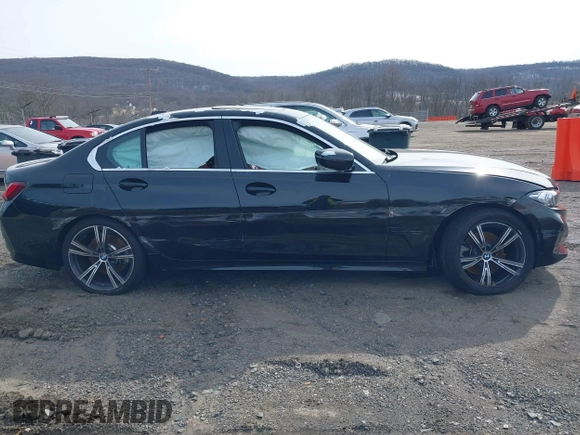 2024 BMW 3 Series 330i xDrive with VIN 3MW89FF04R8E03630, listed as a IAAI auction lot 40983630 with 15,462 mi miles. Bid and sale history available at carsss.com. Image 6.