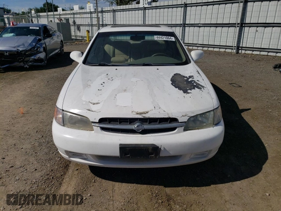 1998 Nissan Altima XE with VIN 1N4DL01D1WC260737, listed as a Copart auction lot 44421064 with 117,023 mi miles and Salvage Title. Bid and sale history available at carsss.com. Image 5.