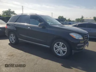 2013 Mercedes-Benz M 350 with VIN 4JGDA5JB1DA144440, listed as a Copart auction lot 57499665 with 114,274 mi miles and Salvage title. Bid and sale history available at DreamBid. Image 4.