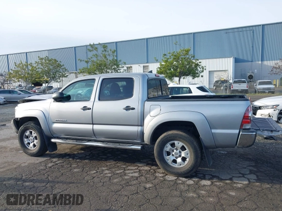 2014 Toyota Tacoma PreRunner with VIN 3TMJU4GN0EM163253, listed as a IAAI auction lot 41559780 with 155,883 mi miles. Bid and sale history available at carsss.com. Image 14.