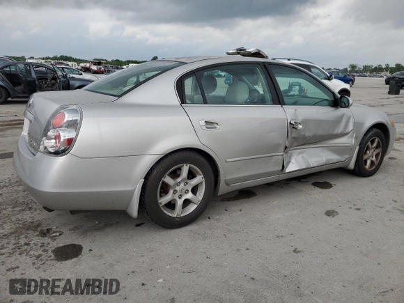 2005 Nissan Altima 2.5 z VIN 1N4AL11E05C272765, wystawiony jako Copart lot #53032625 z przebiegiem 31 584 mil mil oraz Czysty tytuł • Clean title. Historia ofert i sprzedaży dostępna na DreamBid. Obrazek 3.