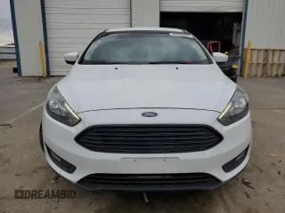 2018 Ford Focus SE with VIN 1FADP3FE5JL230334, listed as a Copart auction lot 50656965 with 91,272 mi miles and Salvage Title. Bid and sale history available at carsss.com. Image 5.