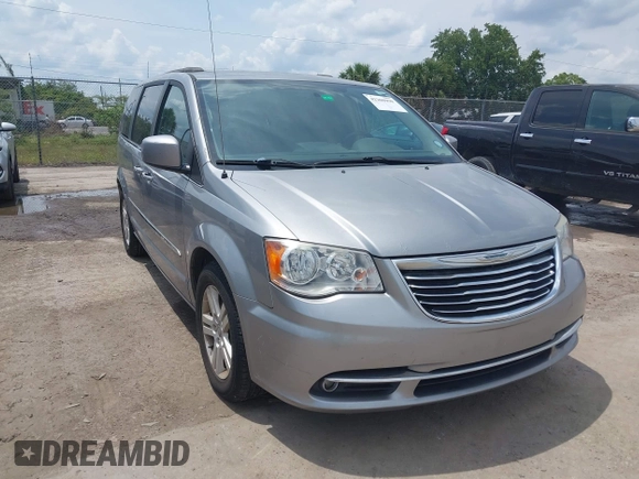 2016 Chrysler Town & Country Touring with VIN 2C4RC1BG4GR193462, listed as a IAAI auction lot 42200990 with 140,430 mi miles. Bid and sale history available at carsss.com. Image 1.