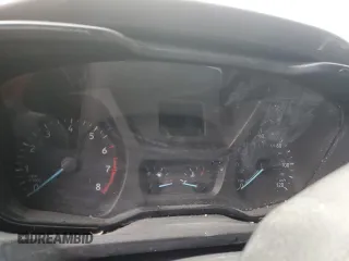2015 Ford Transit Cargo z VIN 1FTNR2CM3FKA01839, wystawiony jako Copart lot #41739665 z przebiegiem Nie podano mil oraz Szkoda całkowita • Salvage title. Historia ofert i sprzedaży dostępna na DreamBid. Obrazek 9.