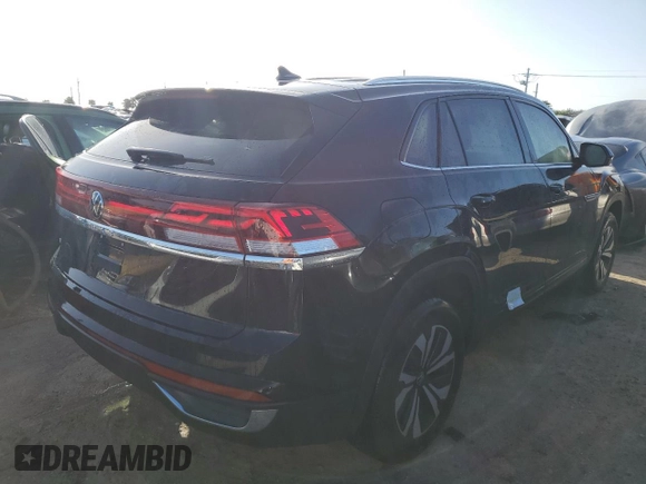 2024 Volkswagen Atlas SE with VIN 1V2DE2CA9RC234263, listed as a Copart auction lot 74840754 with 12,247 mi miles and Non repairable. Bid and sale history available at DreamBid. Image 3.