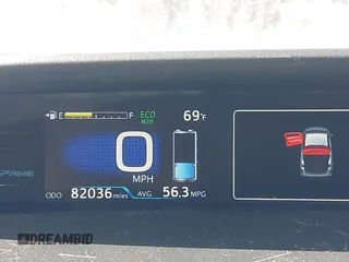 2017 Toyota Prius Plus z VIN JTDKARFP5H3054435, wystawiony jako IAAI lot #42316988 z przebiegiem 82 036 mil mil oraz . Historia ofert i sprzedaży dostępna na DreamBid. Obrazek 7.