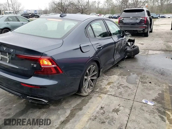 2021 Volvo S60 Momentum with VIN 7JR102FZ6MG118395, listed as a Copart auction lot 80833554 with 46,200 mi miles and Salvage Title. Bid and sale history available at carsss.com. Image 10.