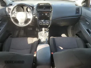2017 Mitsubishi Outlander ES z VIN JA4AR3AU9HZ007138, wystawiony jako Copart lot #53781645 z przebiegiem 108 822 mil mil oraz Szkoda całkowita • Salvage title. Historia ofert i sprzedaży dostępna na DreamBid. Obrazek 8.