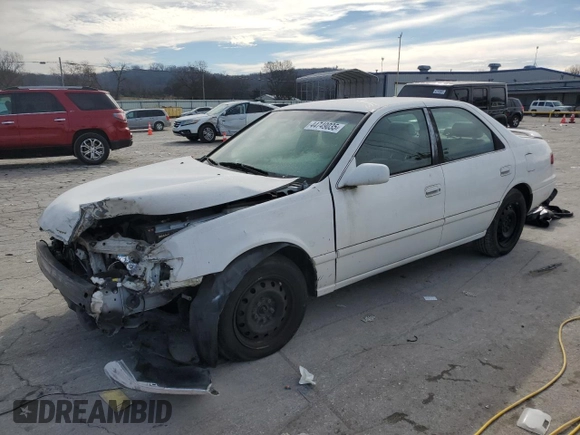 2000 Toyota Camry CE with VIN 4T1BG22K7YU973875, listed as a Copart auction lot 44749035 with Not Provided miles and Clean Title. Bid and sale history available at carsss.com. Image 1.