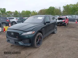 2017 Jaguar F-Pace S z VIN SADCM2BV3HA056899, wystawiony jako IAAI lot #42184028 z przebiegiem 99 687 mil mil oraz . Historia ofert i sprzedaży dostępna na DreamBid. Obrazek 2.