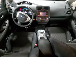 2017 Nissan LEAF S with VIN 1N4BZ0CP6HC308698, listed as a Copart auction lot 85581184 with 30,577 mi miles and Salvage Title. Bid and sale history available at carsss.com. Image 8.