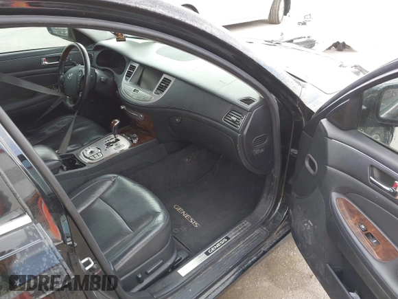 2011 Hyundai Genesis with VIN KMHGC4DF3BU115100, listed as a IAAI auction lot 41797385 with 225,413 mi miles and . Bid and sale history available at DreamBid. Image 5.