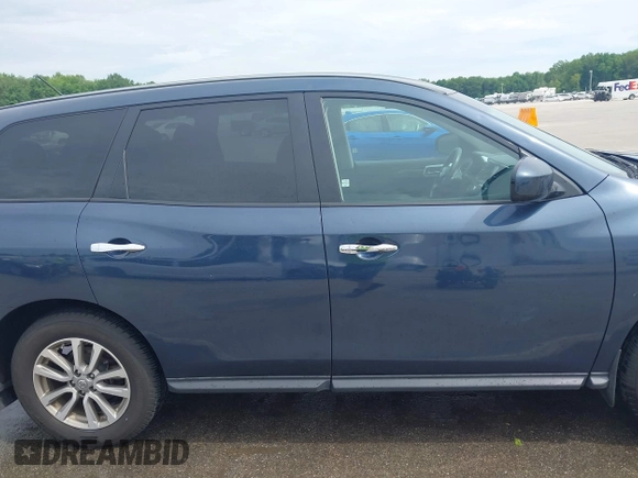 2015 Nissan Pathfinder SV z VIN 5N1AR2MM0FC621468, wystawiony jako IAAI lot #42204906 z przebiegiem 141 795 mil mil oraz . Historia ofert i sprzedaży dostępna na DreamBid. Obrazek 13.