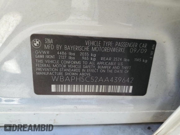 2010 BMW 3 Series 328i with VIN WBAPH5C52AA439642, listed as a Copart auction lot 42956485 with 82,960 mi miles and Salvage title. Bid and sale history available at DreamBid. Image 12.