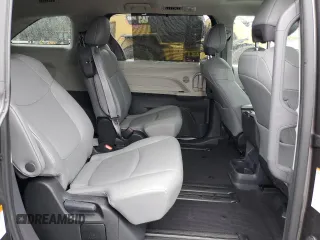 2023 Toyota Sienna XLE with VIN 5TDJRKEC1PS172117, listed as a Copart auction lot 49288195 with 44,109 mi miles and Salvage Title. Bid and sale history available at carsss.com. Image 11.