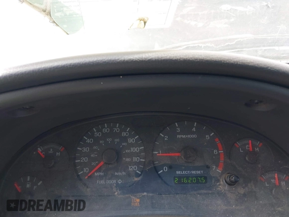 2004 Ford Mustang Standard with VIN 1FAFP40604F156534, listed as a IAAI auction lot 41794486 with 216,207 mi miles. Bid and sale history available at carsss.com. Image 7.