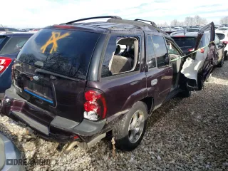 2008 Chevrolet TrailBlazer LT w/1LT with VIN 1GNDS13S482216830, listed as a Copart auction lot 82659304 with 0 mi miles and Salvage Title. Bid and sale history available at carsss.com. Image 3.