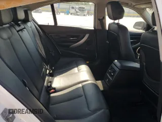 2013 BMW 3 Series 328i z VIN WBA3A5G58DNP26803, wystawiony jako Copart lot #57305995 z przebiegiem 106 590 mil mil oraz Szkoda całkowita • Salvage title. Historia ofert i sprzedaży dostępna na DreamBid. Obrazek 10.