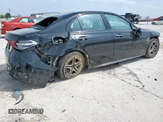2024 Mercedes-Benz C 300 z VIN W1KAF4GB2RR218022, wystawiony jako Copart lot #51552635 z przebiegiem 7 906 mil mil oraz Szkoda całkowita • Salvage title. Historia ofert i sprzedaży dostępna na DreamBid. Obrazek 3.