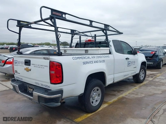 2020 Chevrolet Colorado 2WD Work Truck with VIN 1GCHSBEA2L1175259, listed as a IAAI auction lot 41016388 with 61,712 mi miles. Bid and sale history available at carsss.com. Image 4.